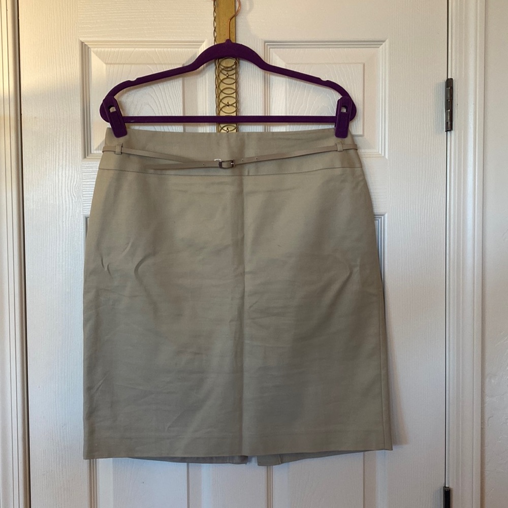 Liz Claiborne pencil skirt with belt